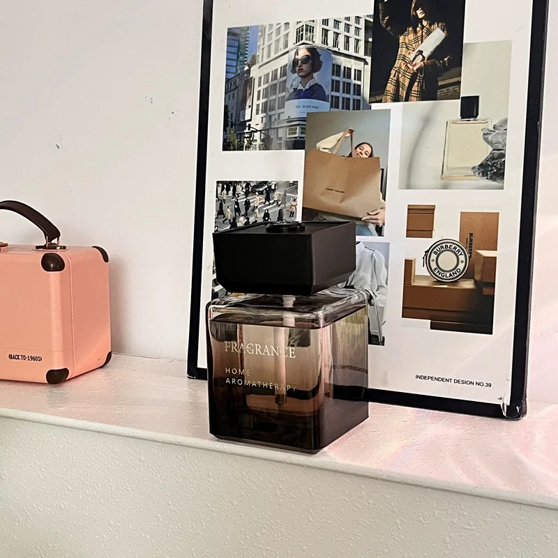 ホームフレグランススプレー ホテルグレード 自動芳香スプレー - Home Fragrance And Diffuser のレビューと価格