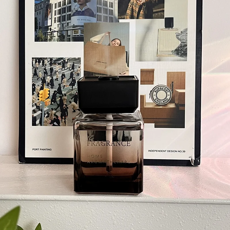 ホームフレグランススプレー ホテルグレード 自動芳香スプレー - Home Fragrance And Diffuser のレビューと価格